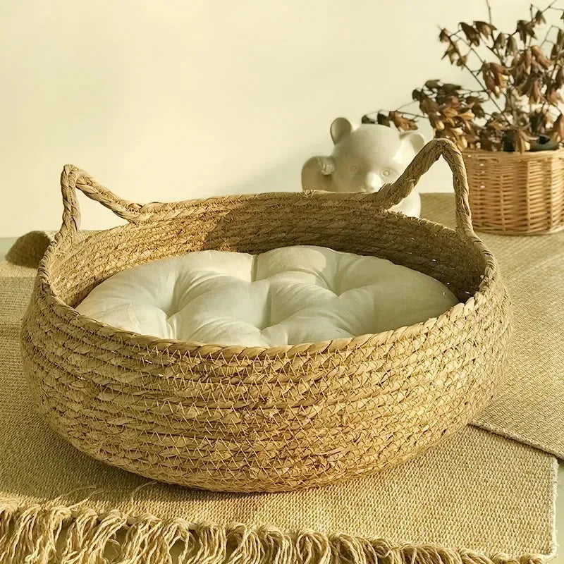 Purely natural woven cat bed, seasonal heating pad, universal washable pad, pet supplies accessory, suitable for all seasons.